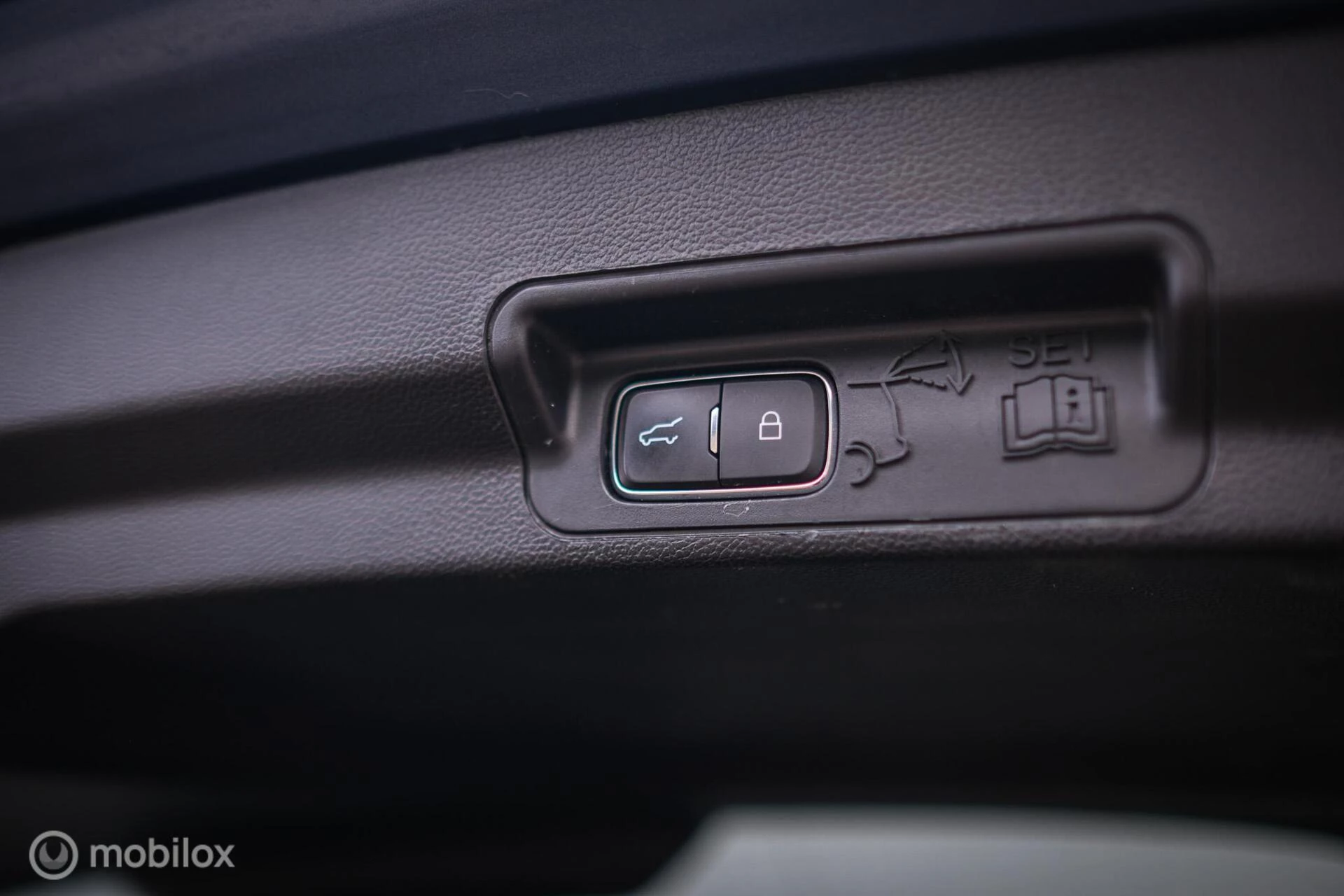 Hoofdafbeelding Ford Explorer