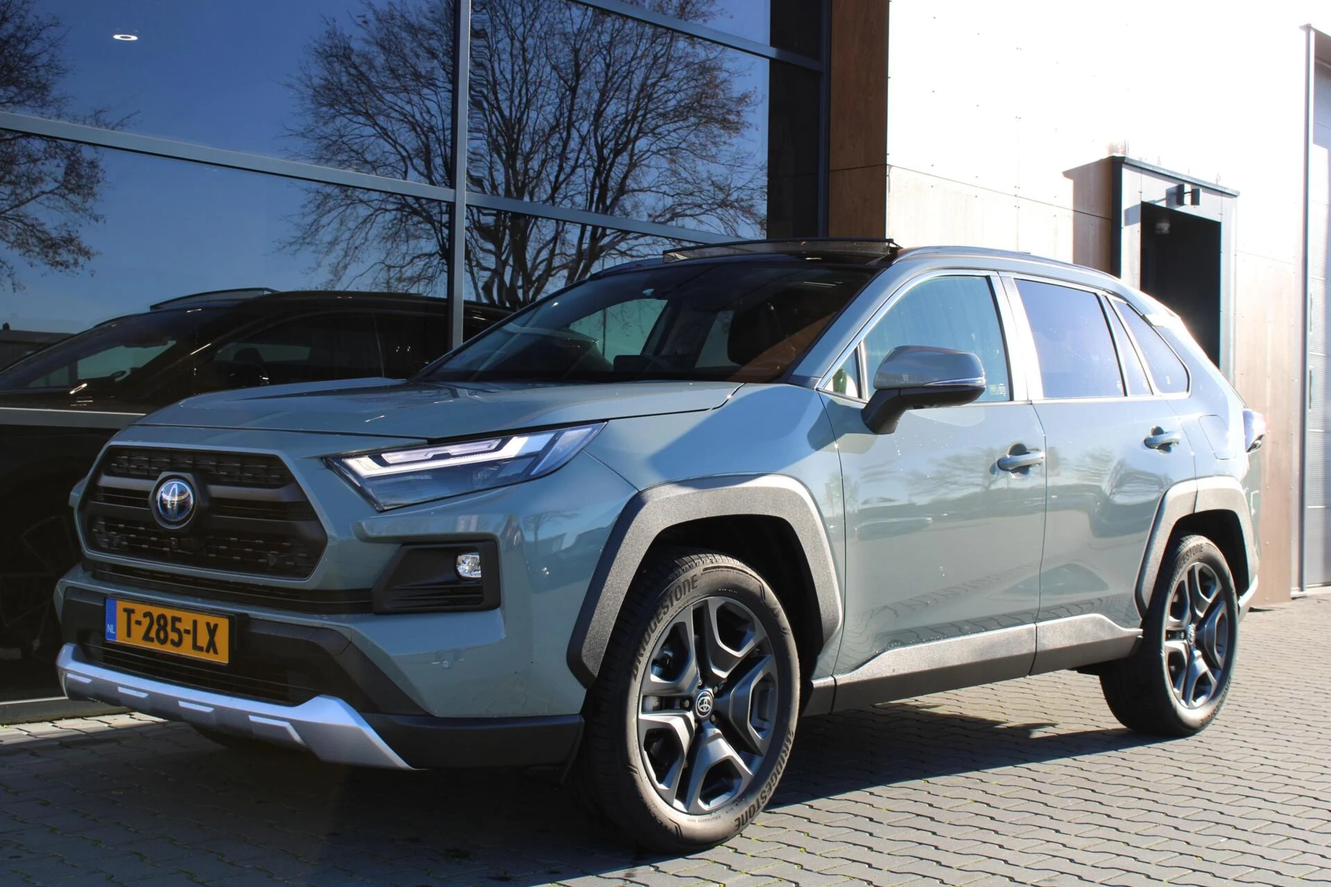 Hoofdafbeelding Toyota RAV4