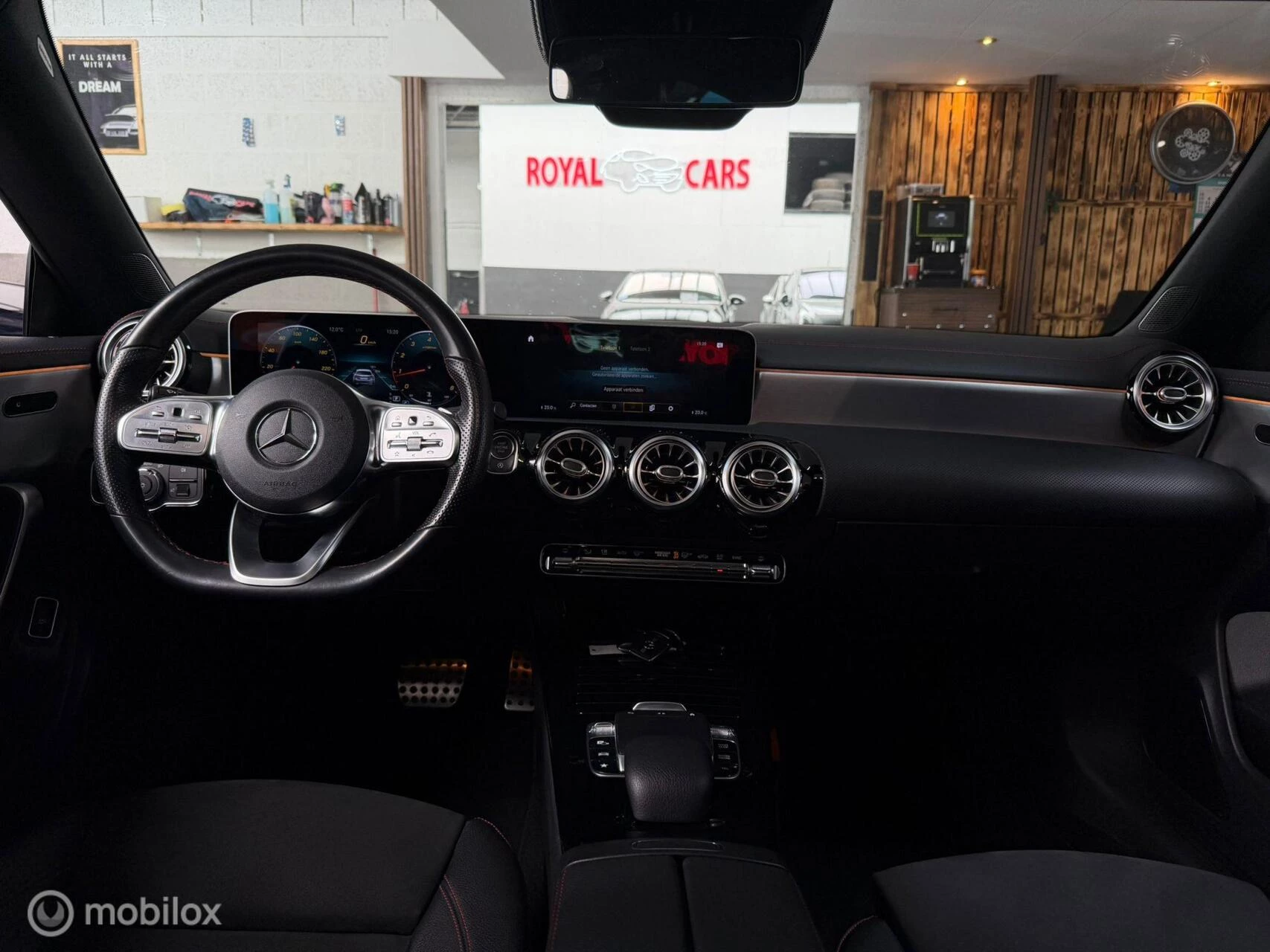 Hoofdafbeelding Mercedes-Benz CLA