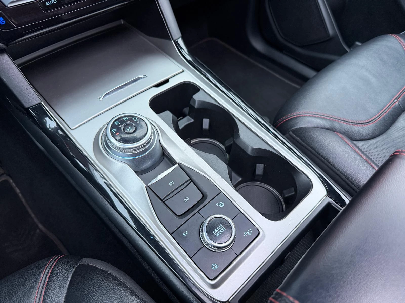 Hoofdafbeelding Ford Explorer