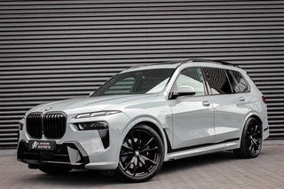 Hoofdafbeelding BMW X7 BMW X7 XDrive40d High Executive / HEAD- UP / PANO- DAK / LUCHTVERING / DRIVING ASSISANT / SOFTCLOSE / COMFORT SEATS / ALCANTARA