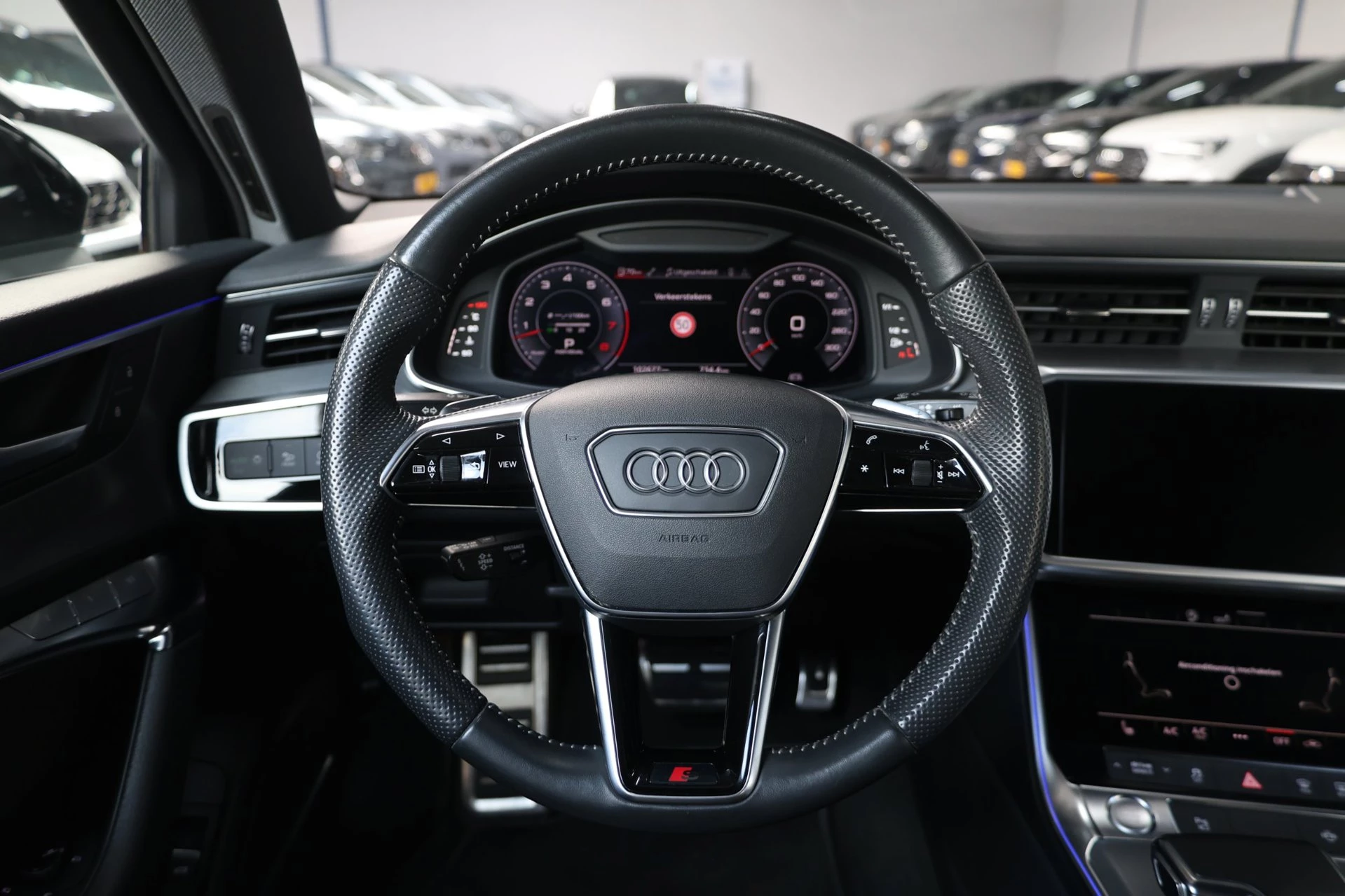 Hoofdafbeelding Audi A6
