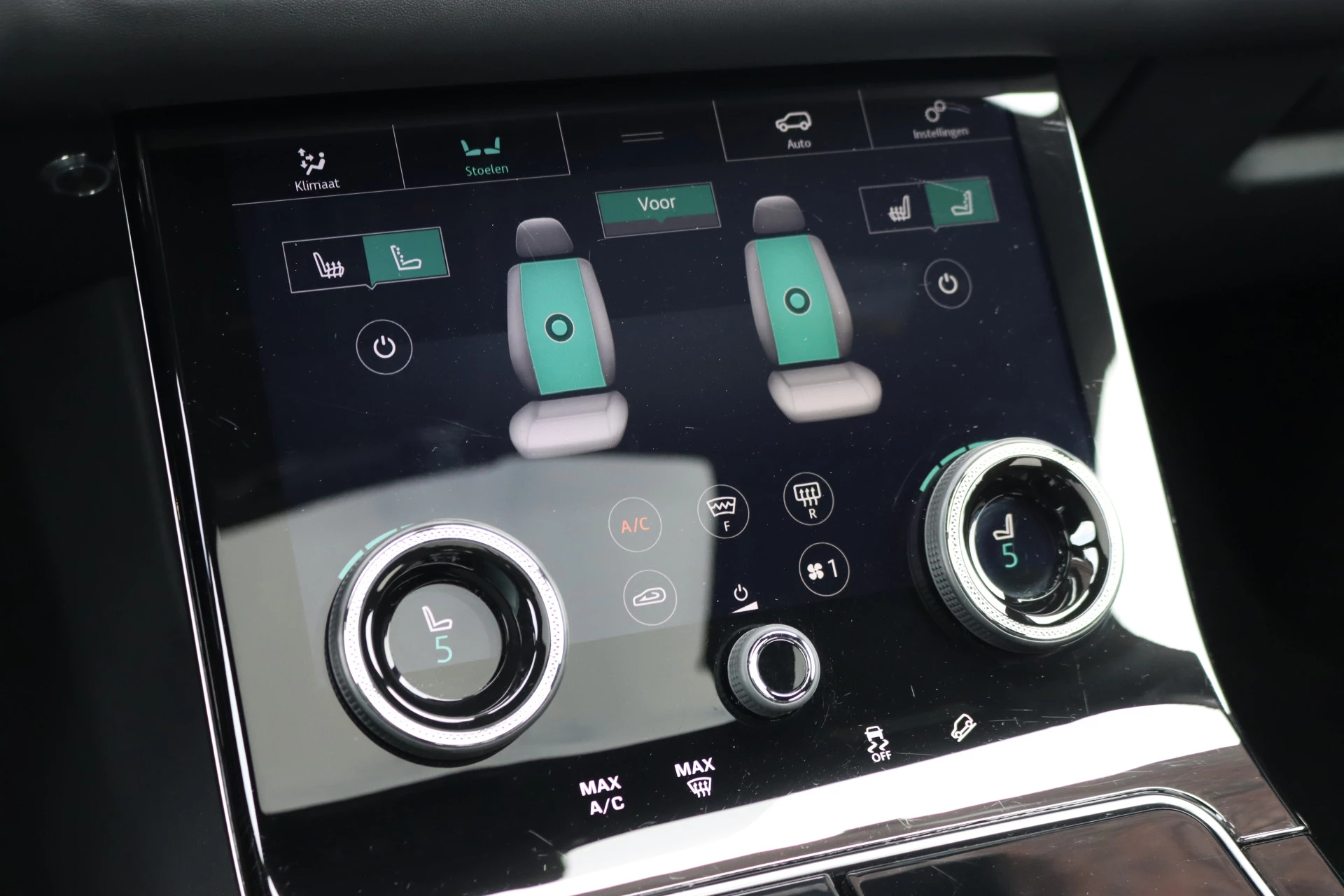 Hoofdafbeelding Land Rover Range Rover Velar