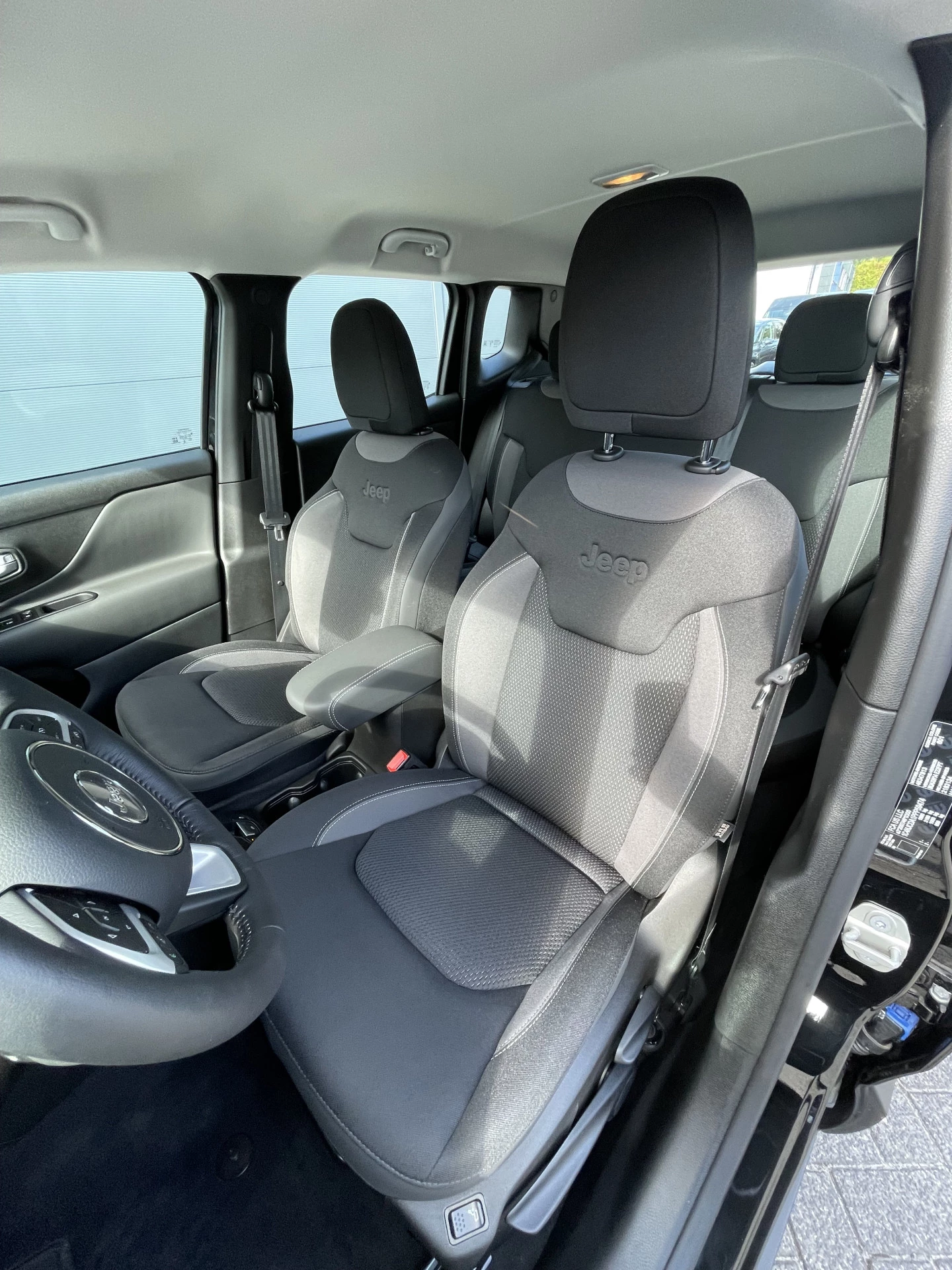 Hoofdafbeelding Jeep Renegade