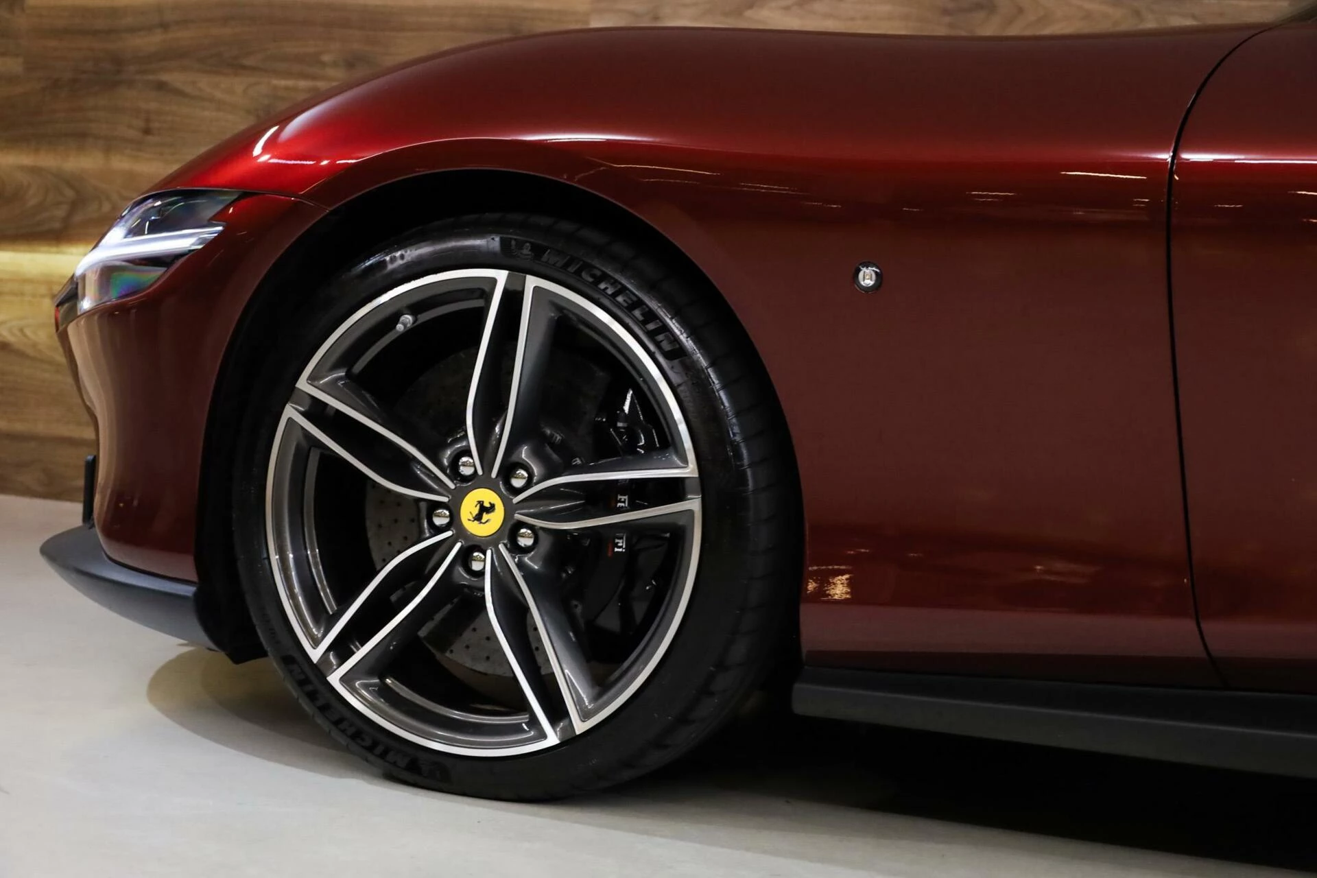 Hoofdafbeelding Ferrari Roma