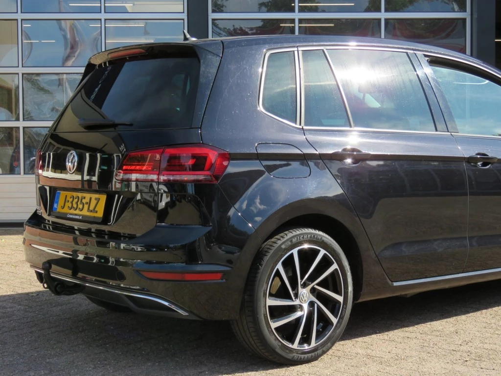 Hoofdafbeelding Volkswagen Golf Sportsvan