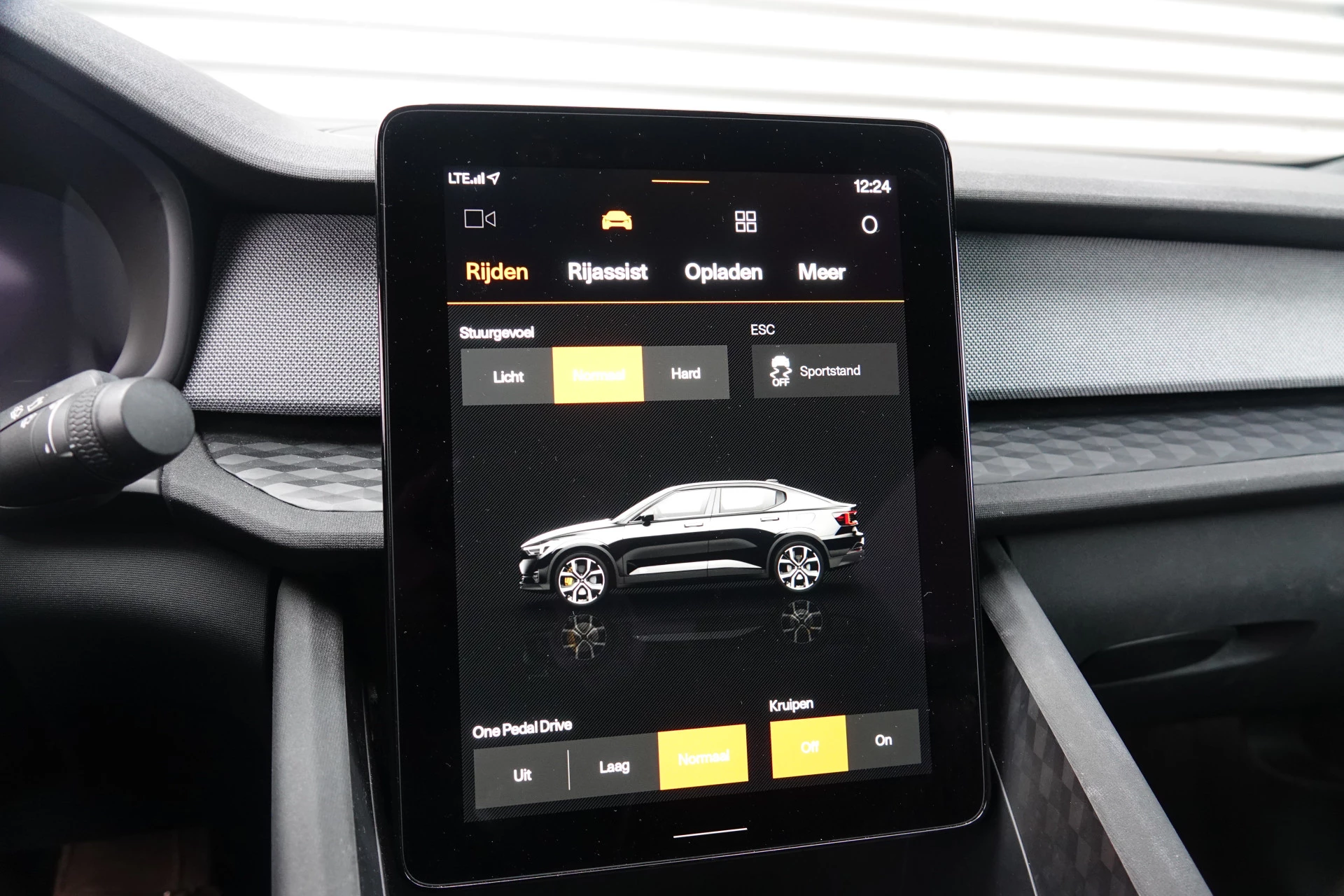 Hoofdafbeelding Polestar 2