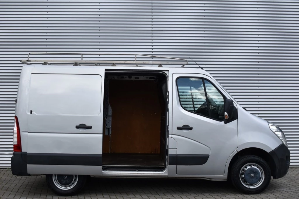 Hoofdafbeelding Opel Movano