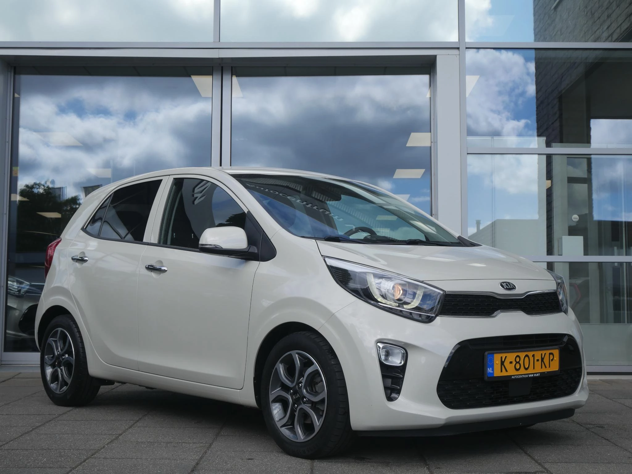 Hoofdafbeelding Kia Picanto