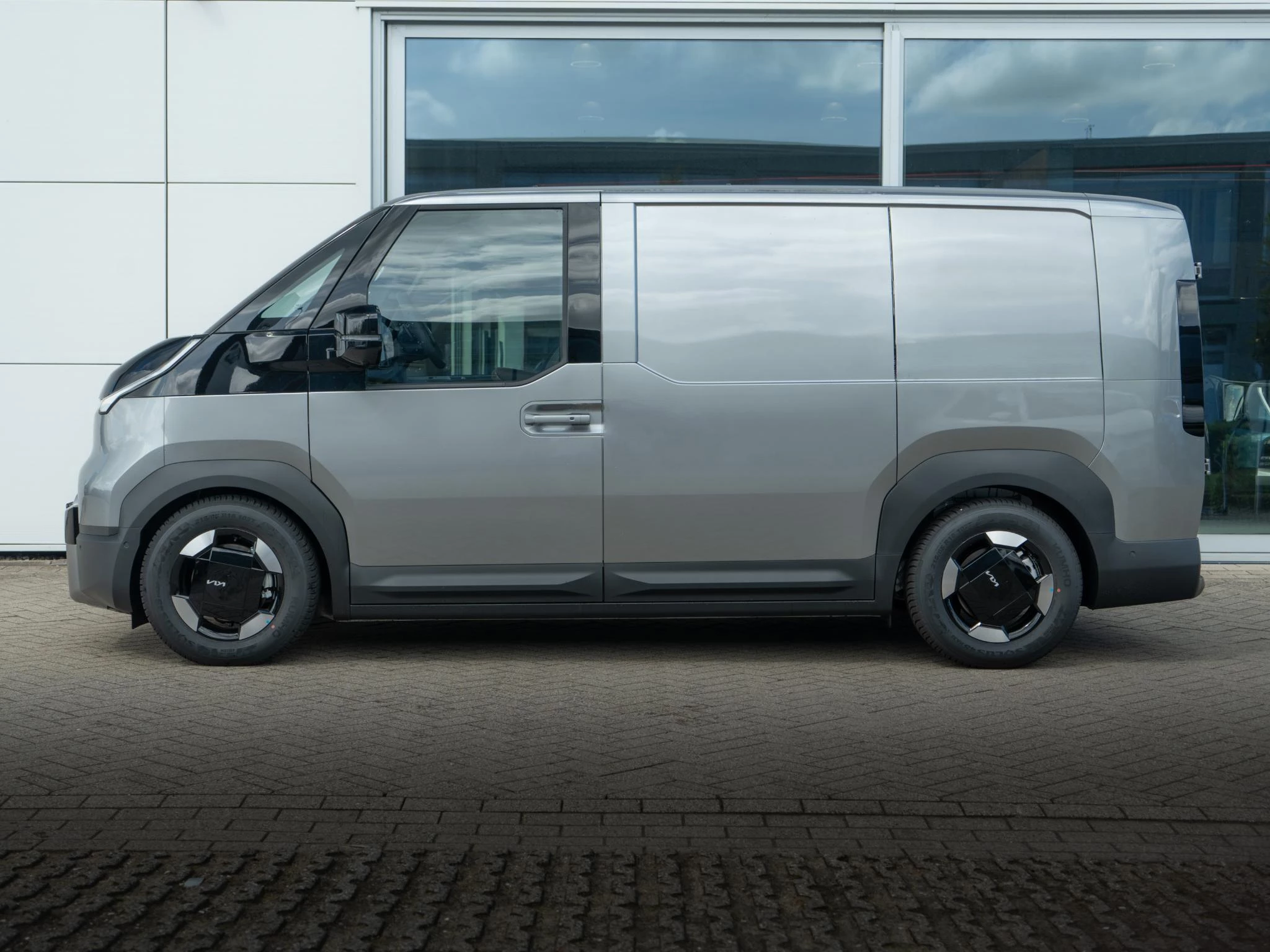 Hoofdafbeelding Kia PV5