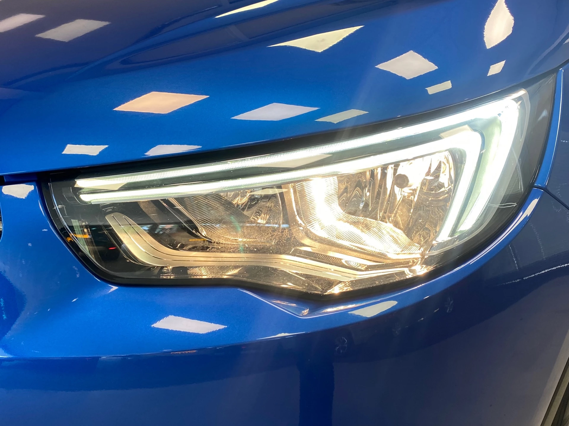 Hoofdafbeelding Opel Grandland X