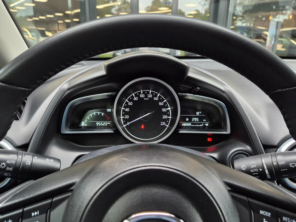 Hoofdafbeelding Mazda 2