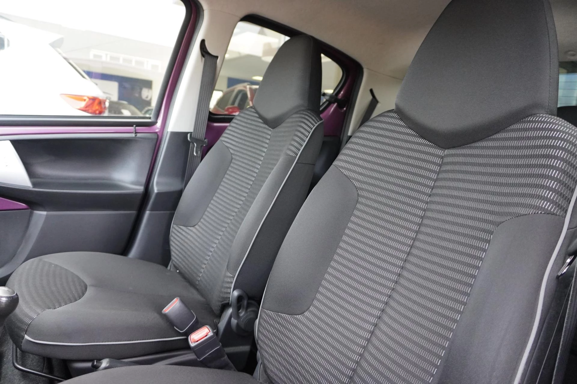 Hoofdafbeelding Peugeot 107