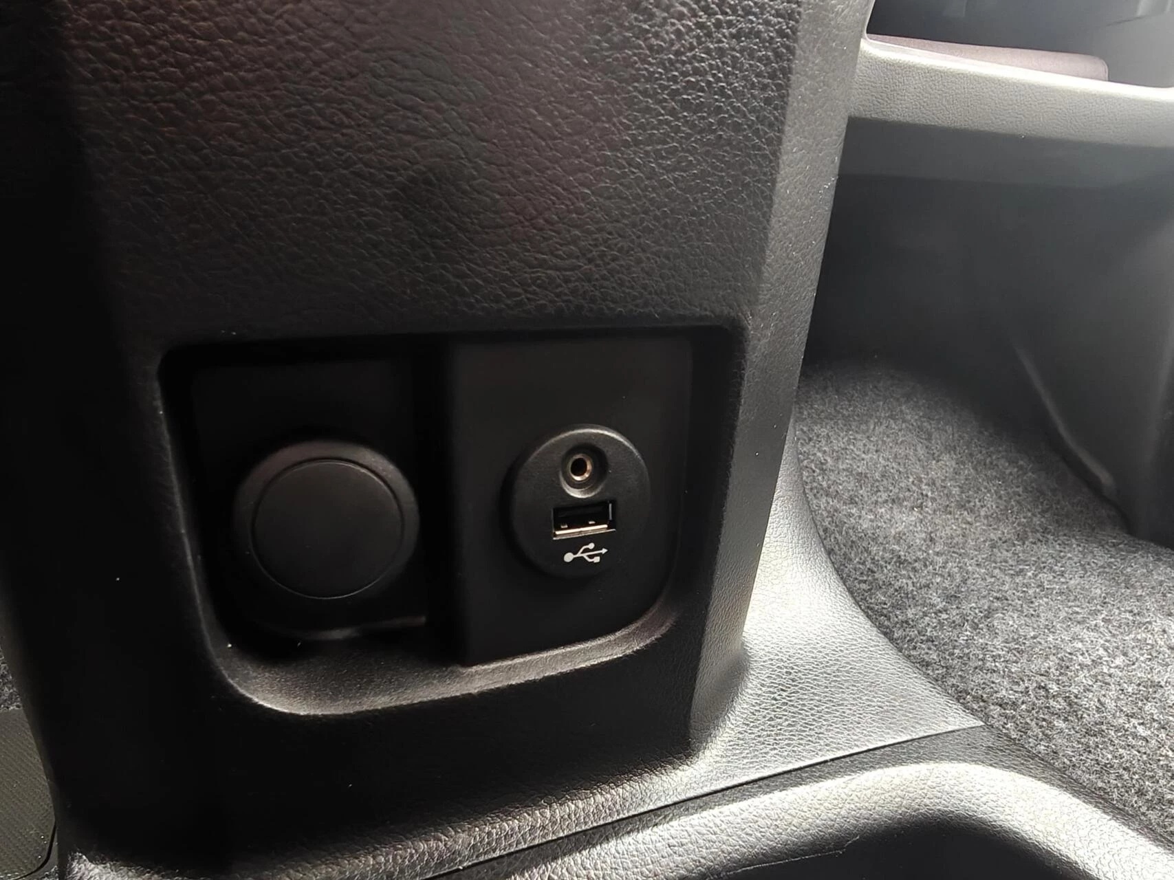 Hoofdafbeelding Nissan NV200