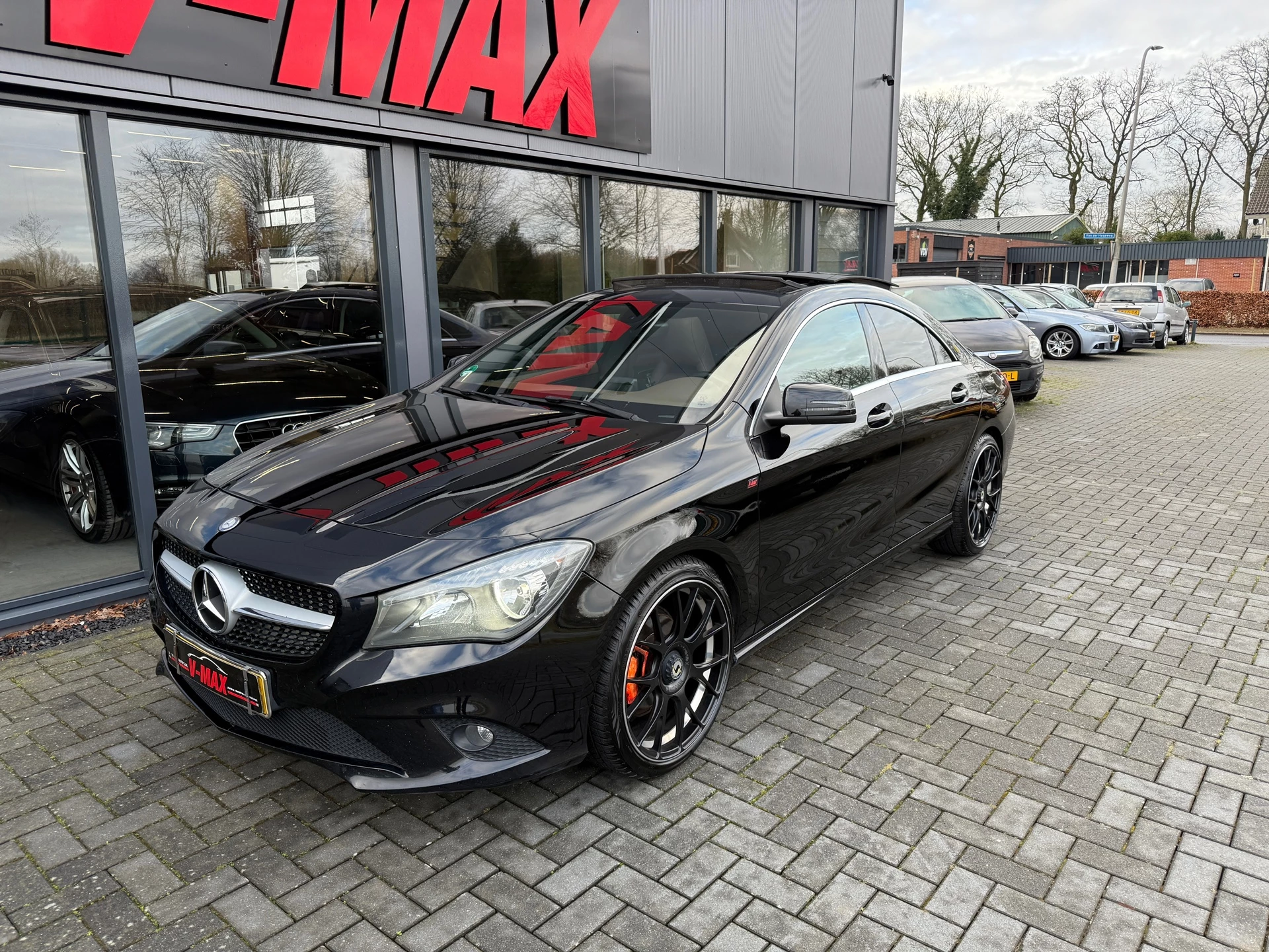 Hoofdafbeelding Mercedes-Benz CLA
