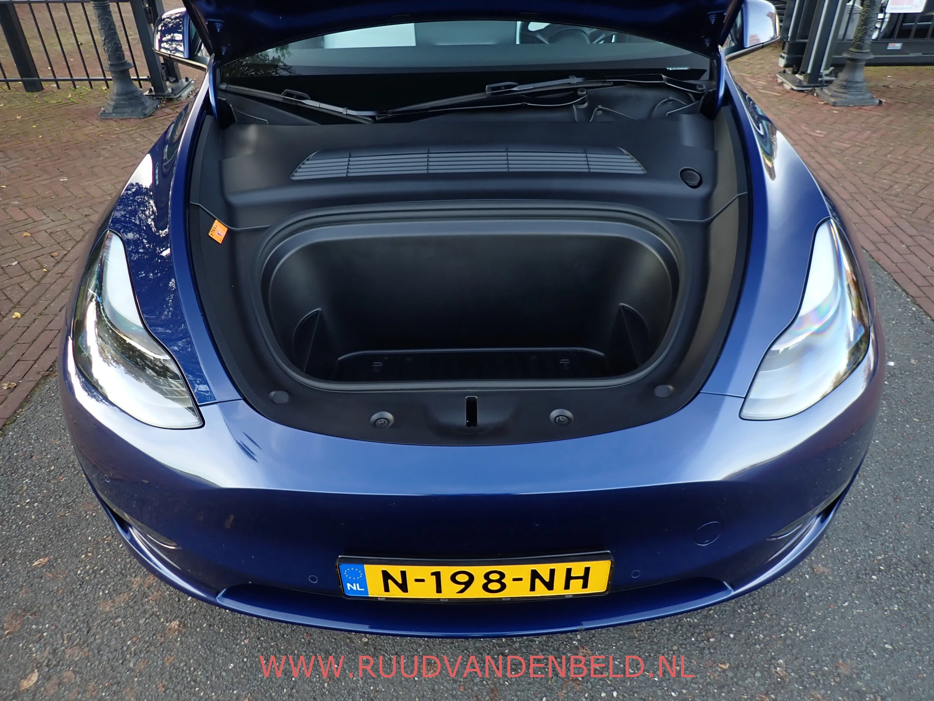 Hoofdafbeelding Tesla Model Y