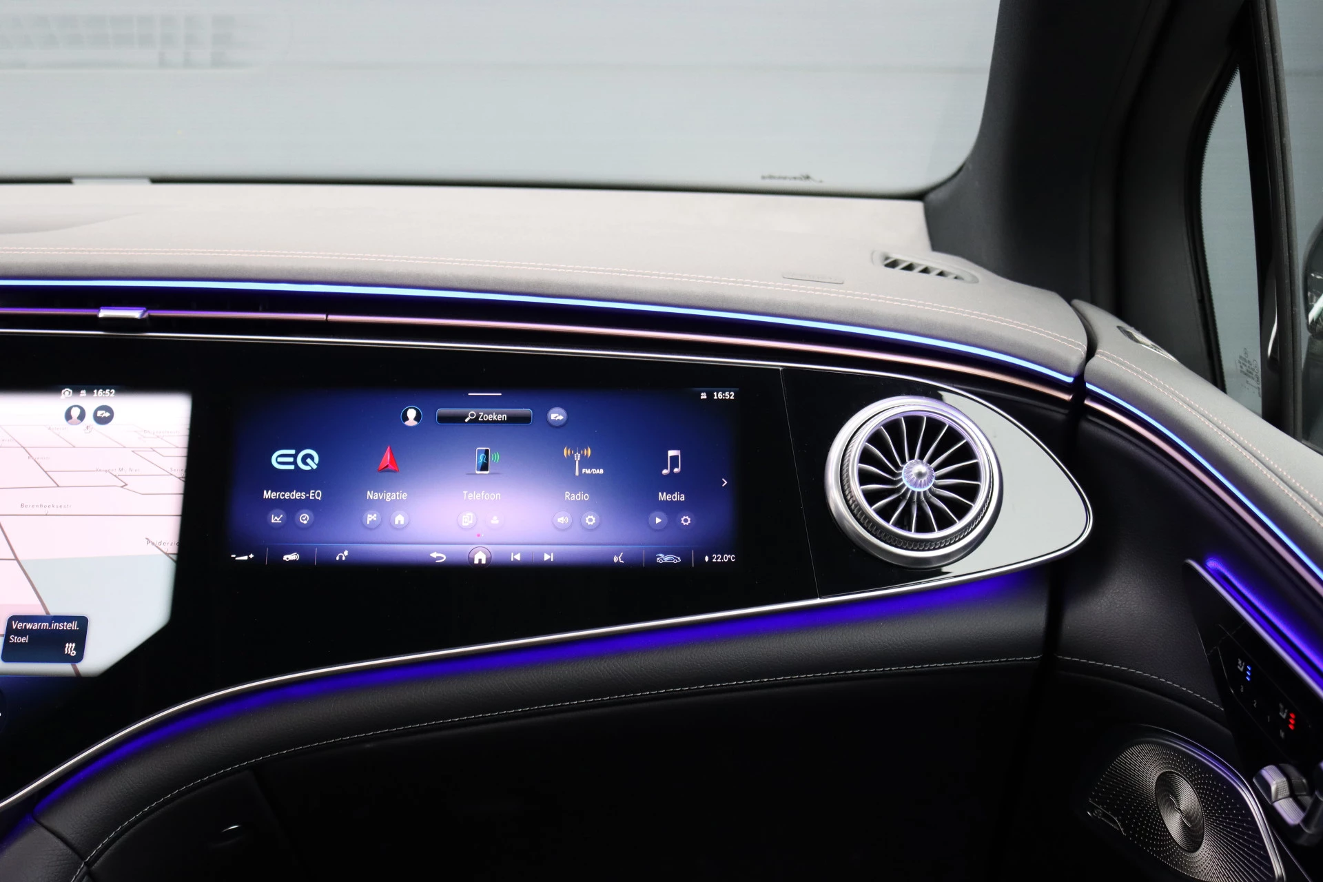 Hoofdafbeelding Mercedes-Benz EQS