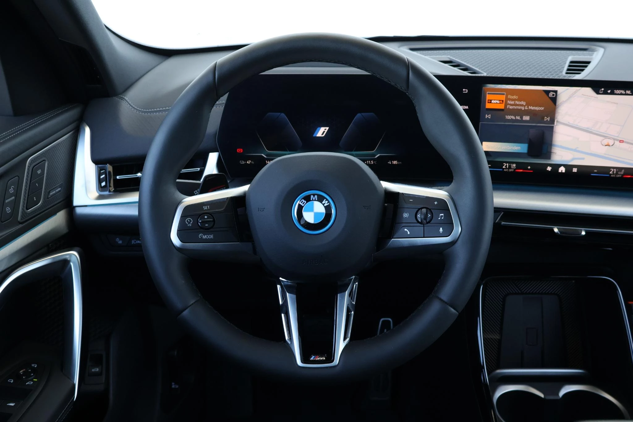 Hoofdafbeelding BMW iX2