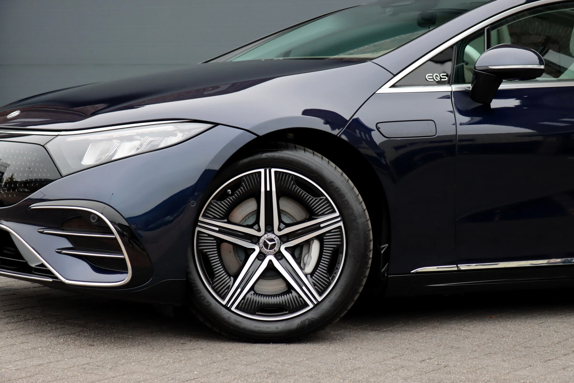 Hoofdafbeelding Mercedes-Benz EQS