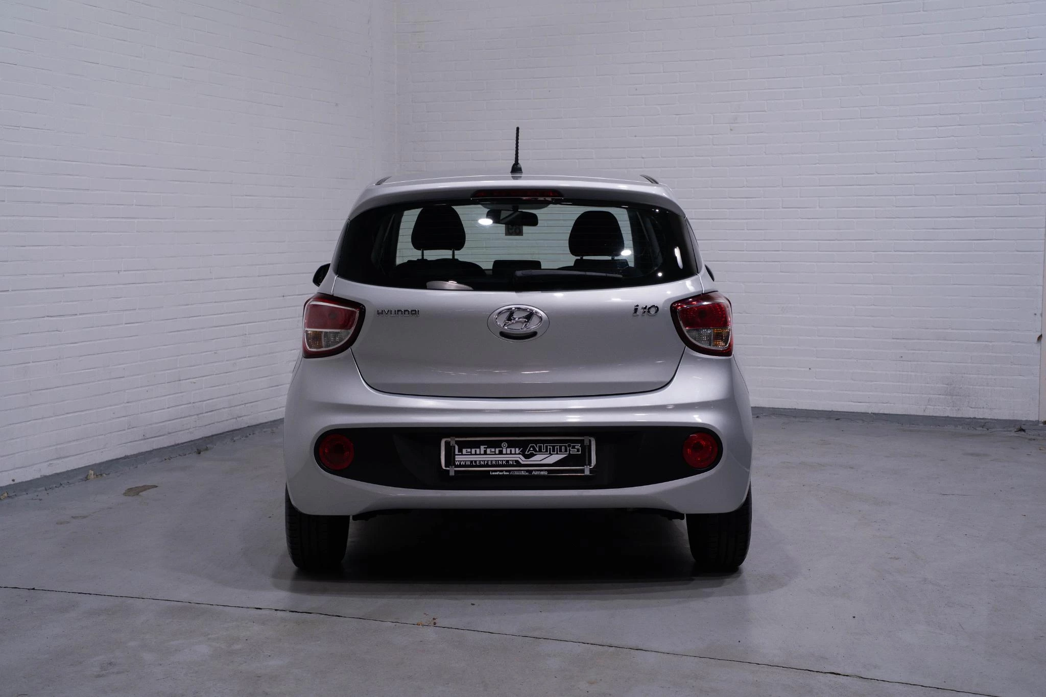 Hoofdafbeelding Hyundai i10