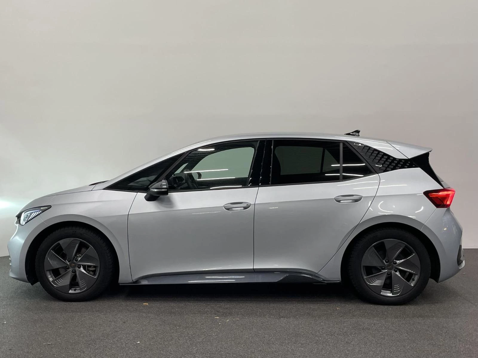 Hoofdafbeelding CUPRA Born