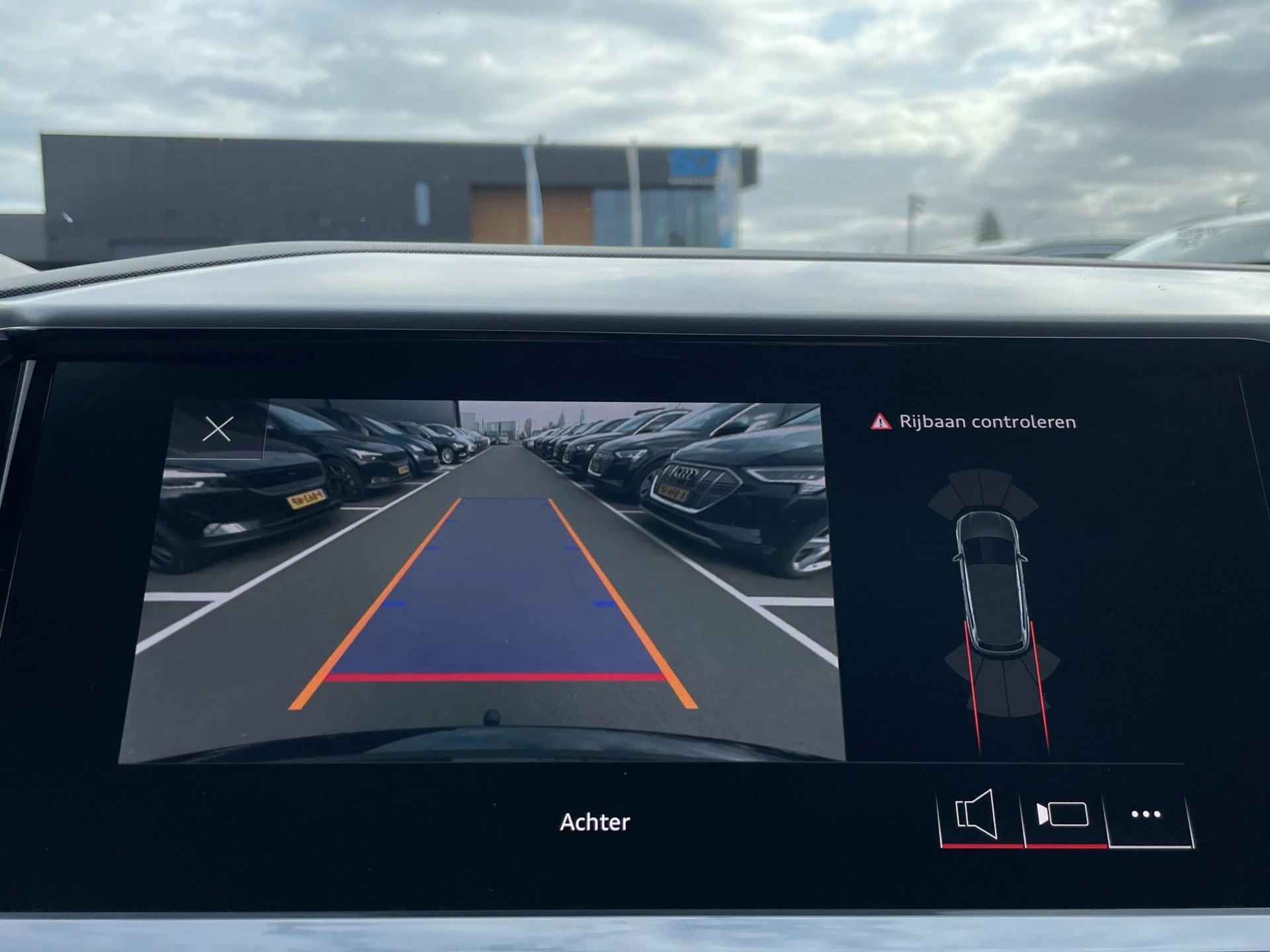 Hoofdafbeelding Audi Q4 e-tron