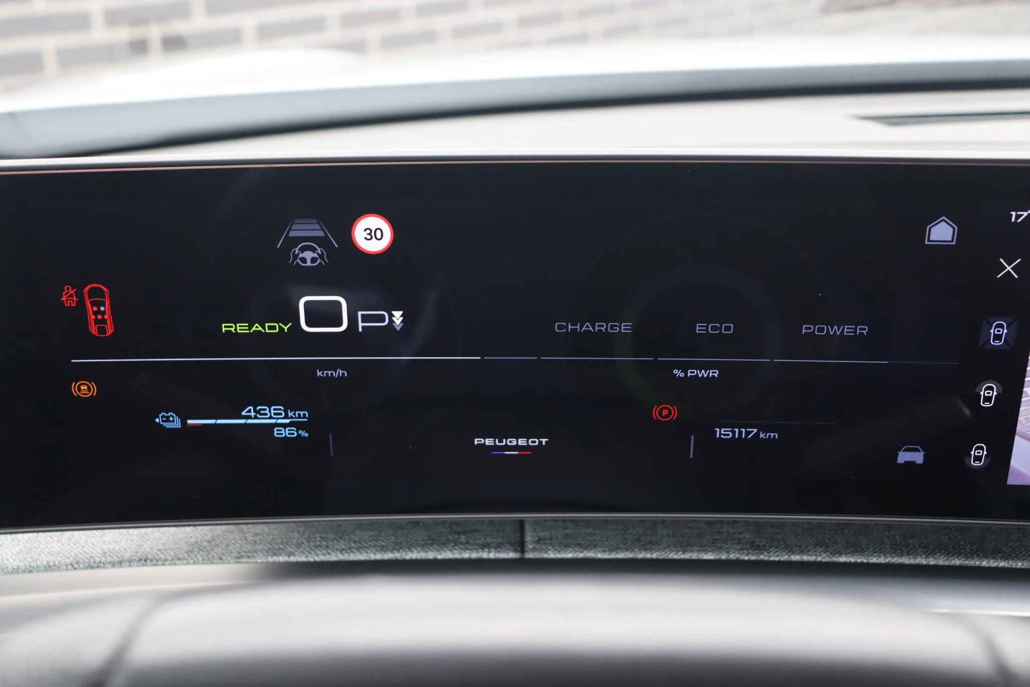 Hoofdafbeelding Peugeot e-3008