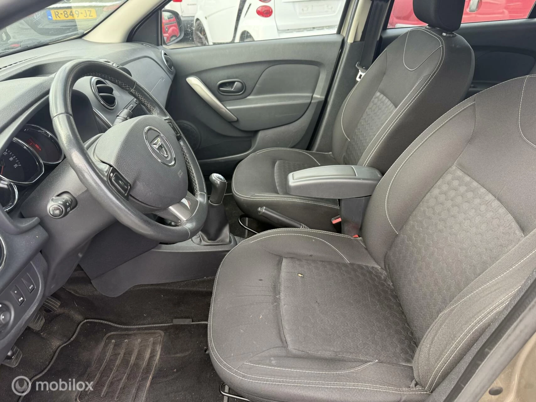 Hoofdafbeelding Dacia Logan