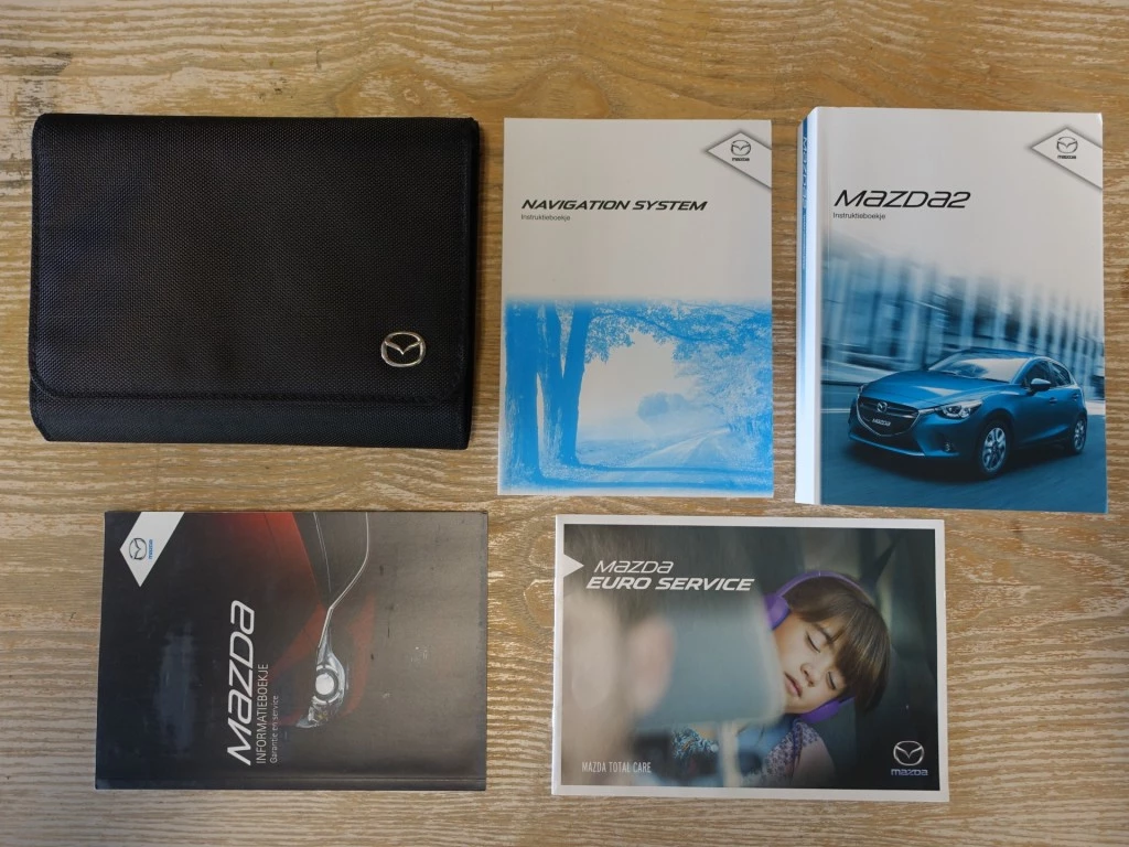 Hoofdafbeelding Mazda 2
