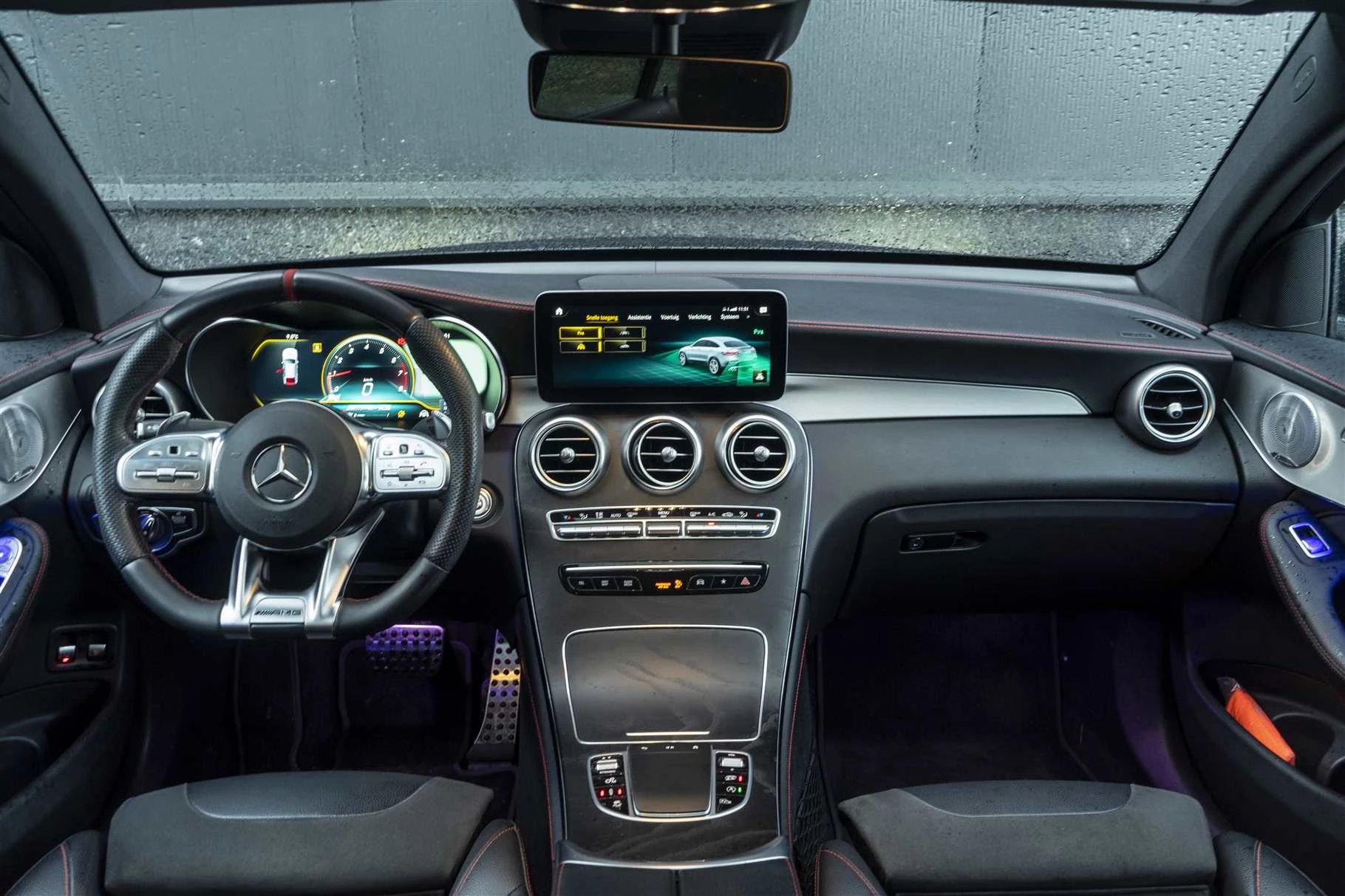 Hoofdafbeelding Mercedes-Benz GLC