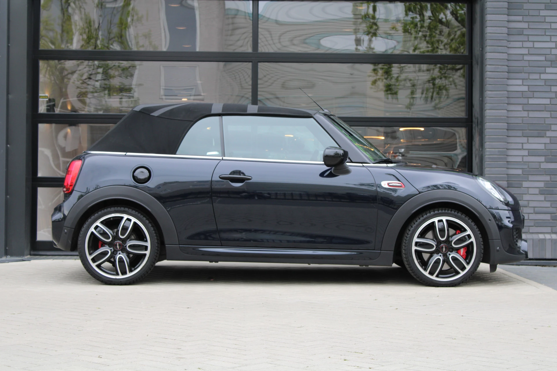 Hoofdafbeelding MINI Cooper Cabrio