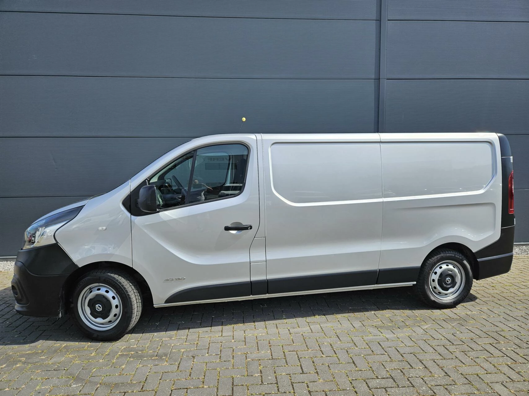 Hoofdafbeelding Nissan NV300