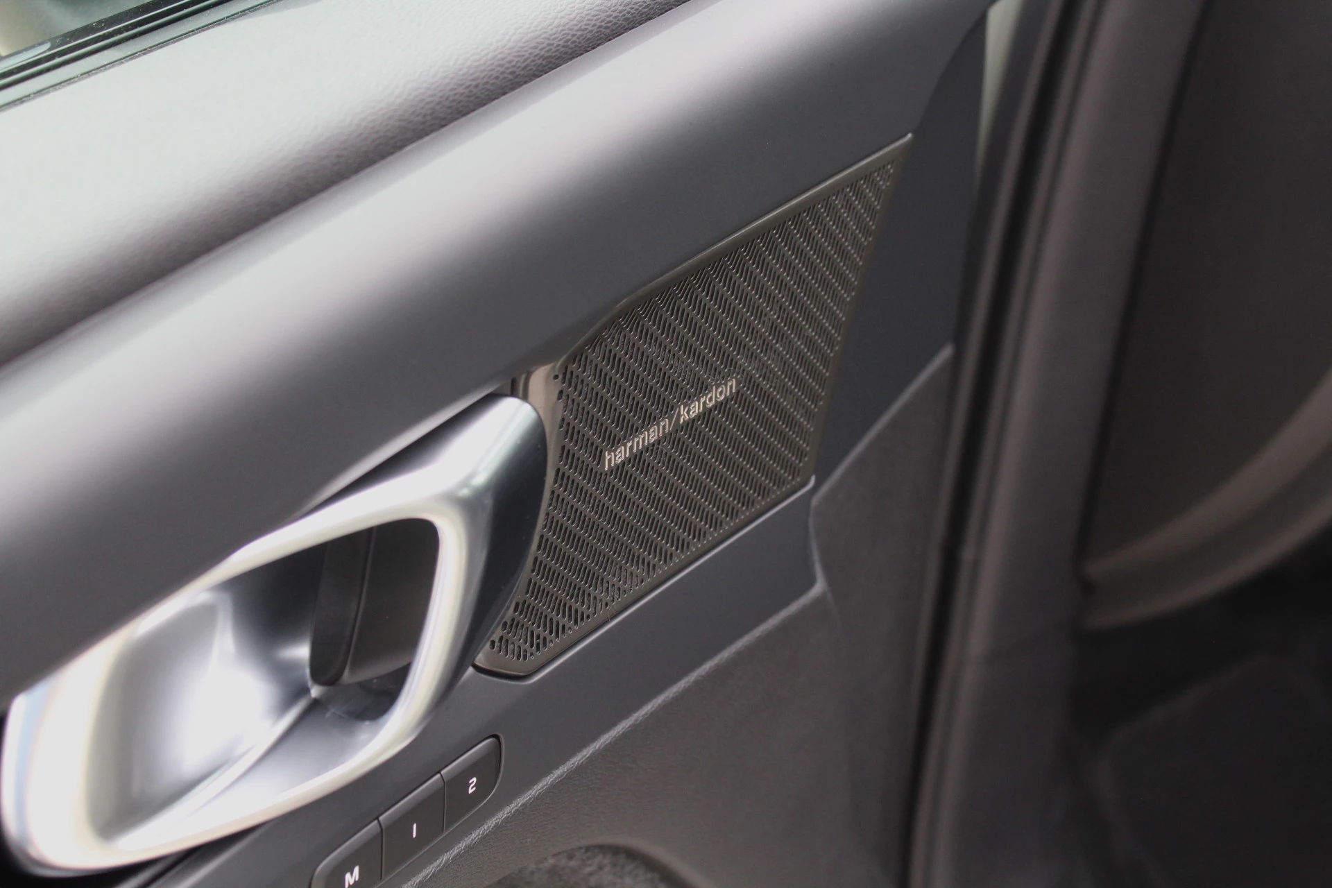 Hoofdafbeelding Volvo C40
