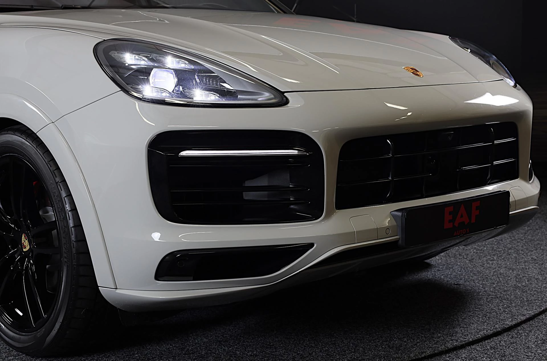 Hoofdafbeelding Porsche Cayenne