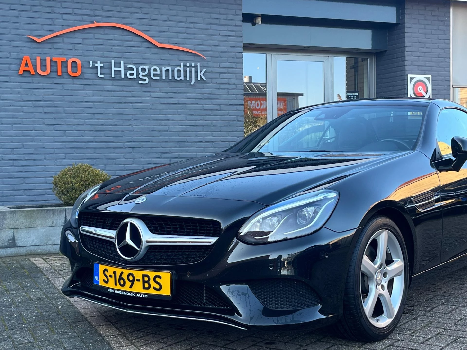 Hoofdafbeelding Mercedes-Benz SLC