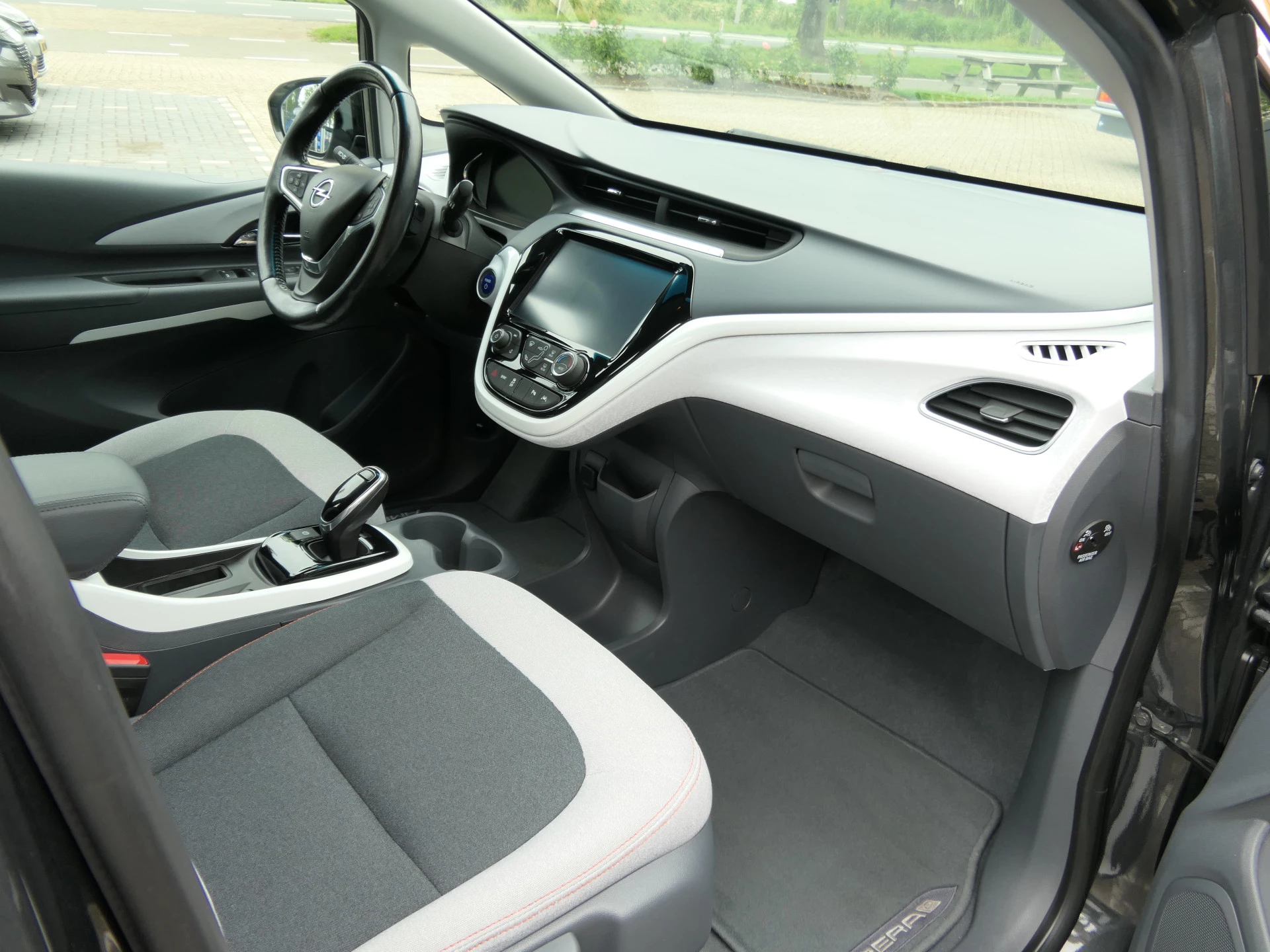 Hoofdafbeelding Opel Ampera-e