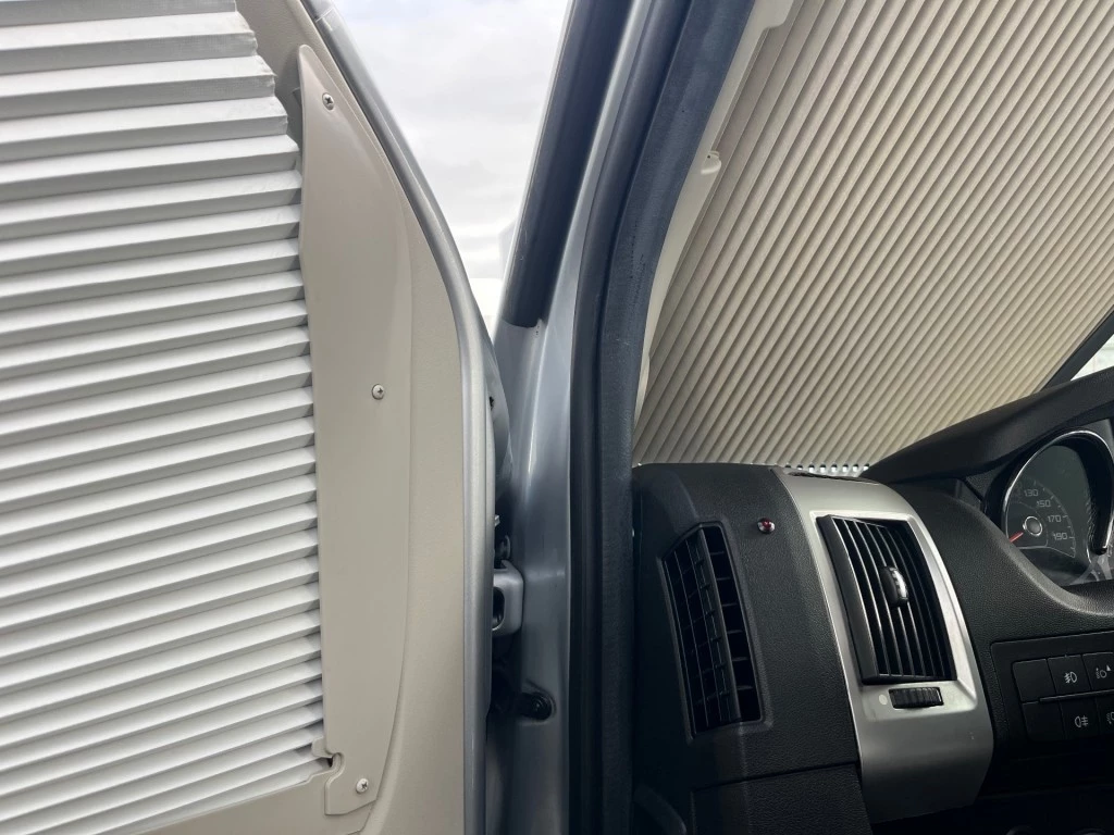 Hoofdafbeelding Adria Twin 600spt 50 Years Edition