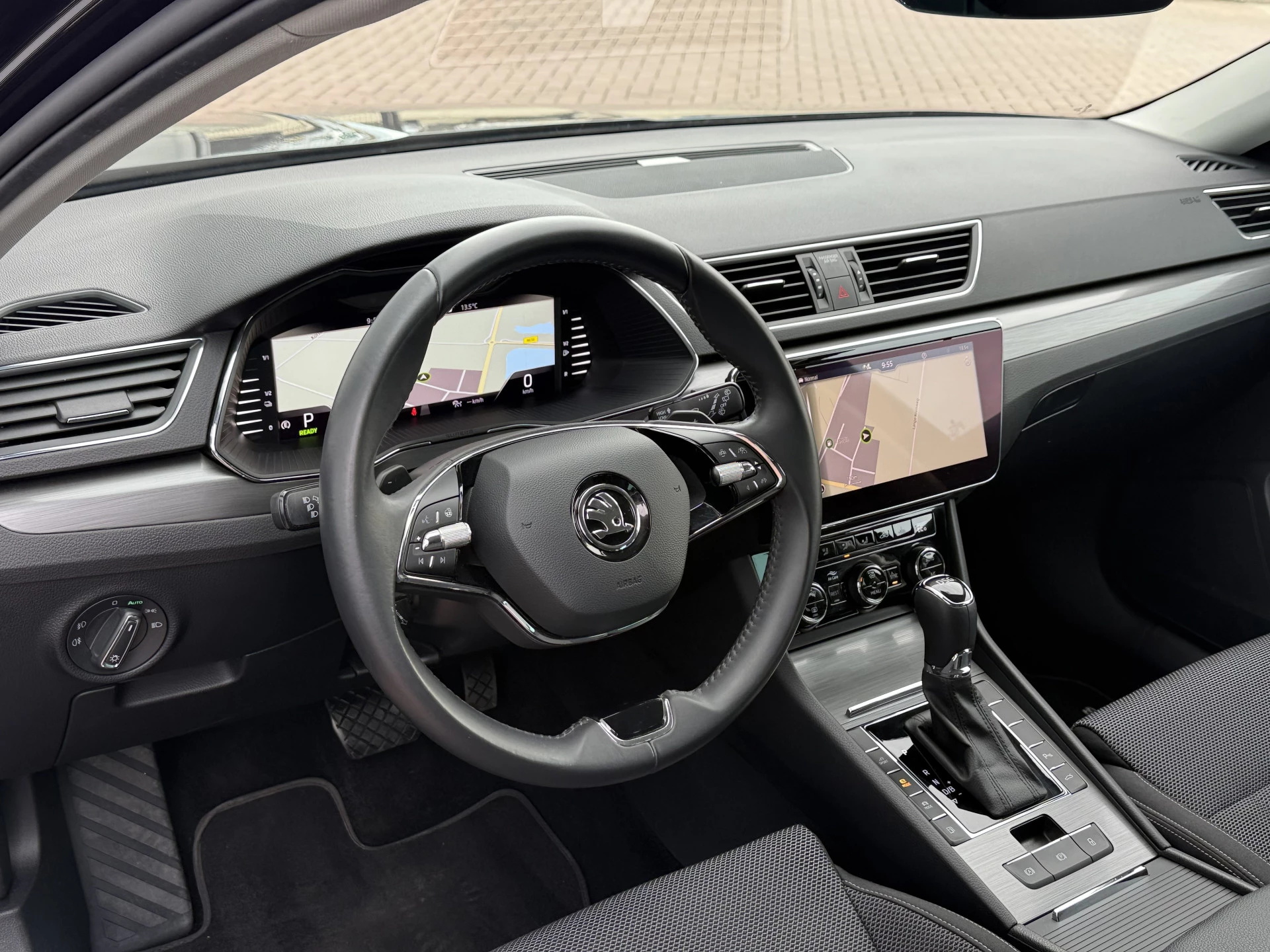 Hoofdafbeelding Škoda Superb