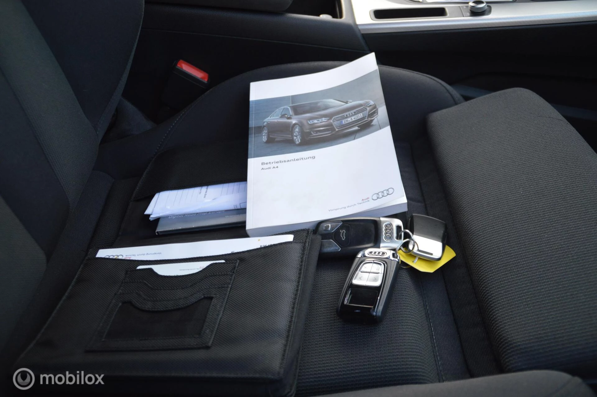 Hoofdafbeelding Audi A4