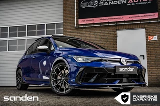 Volkswagen Golf 2.0R 4Motion|Drift|AKRA|Pano|H/K|HUD|Maxton