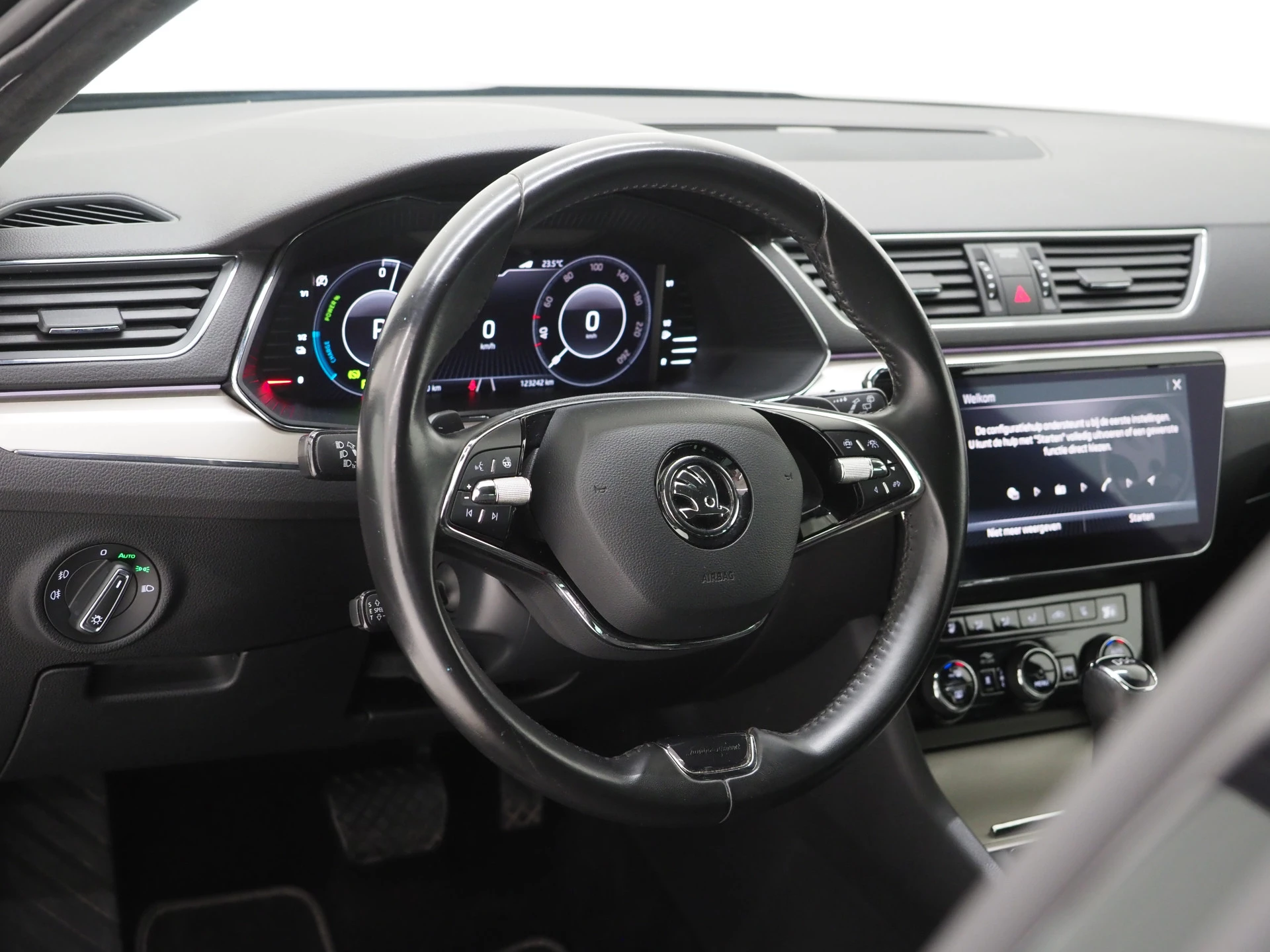 Hoofdafbeelding Škoda Superb