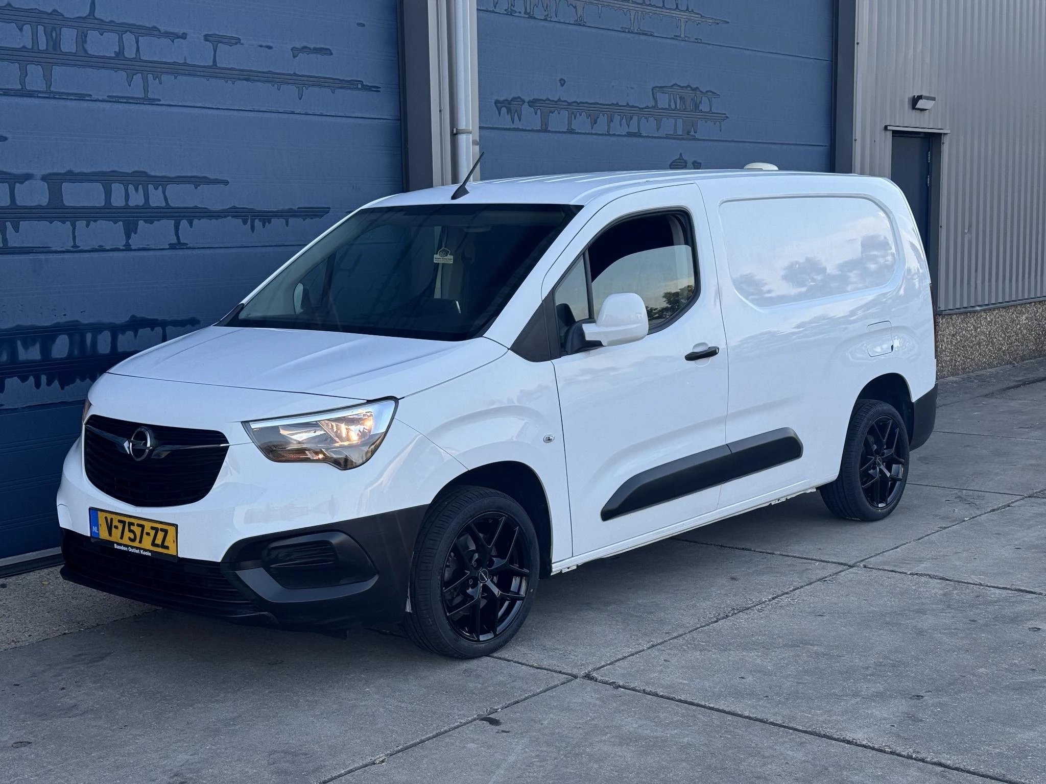 Hoofdafbeelding Opel Combo