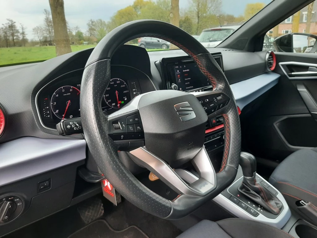 Hoofdafbeelding SEAT Arona