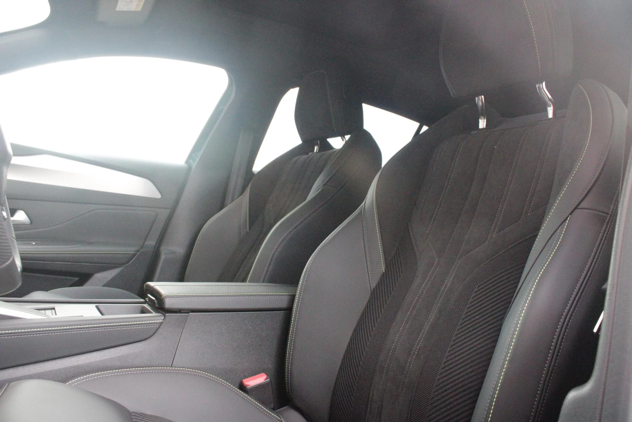 Hoofdafbeelding Peugeot 408