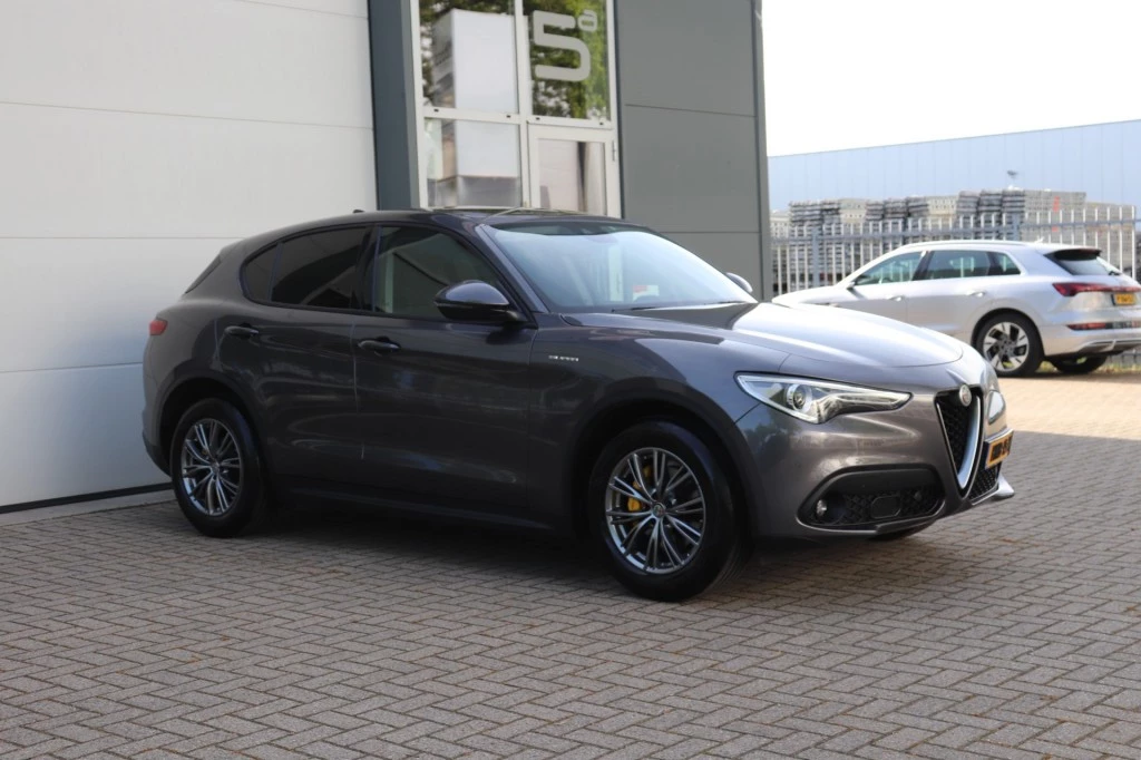 Hoofdafbeelding Alfa Romeo Stelvio