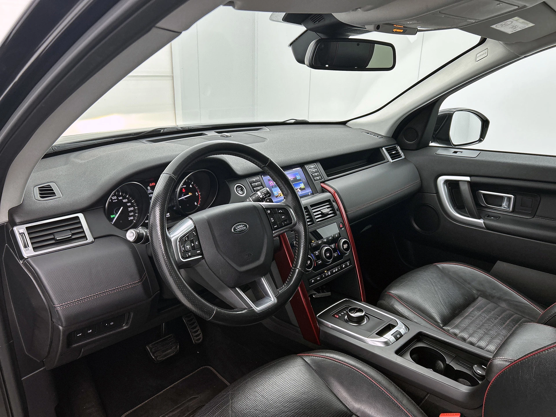 Hoofdafbeelding Land Rover Discovery Sport