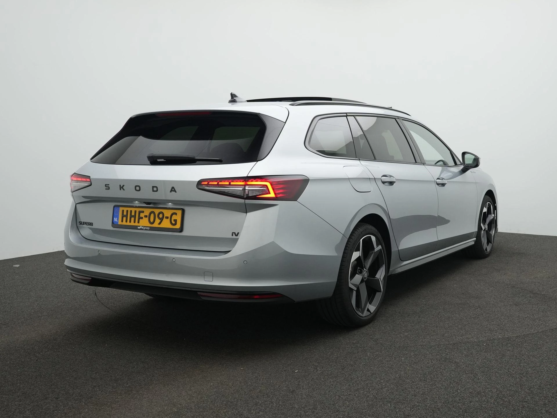 Hoofdafbeelding Škoda Superb