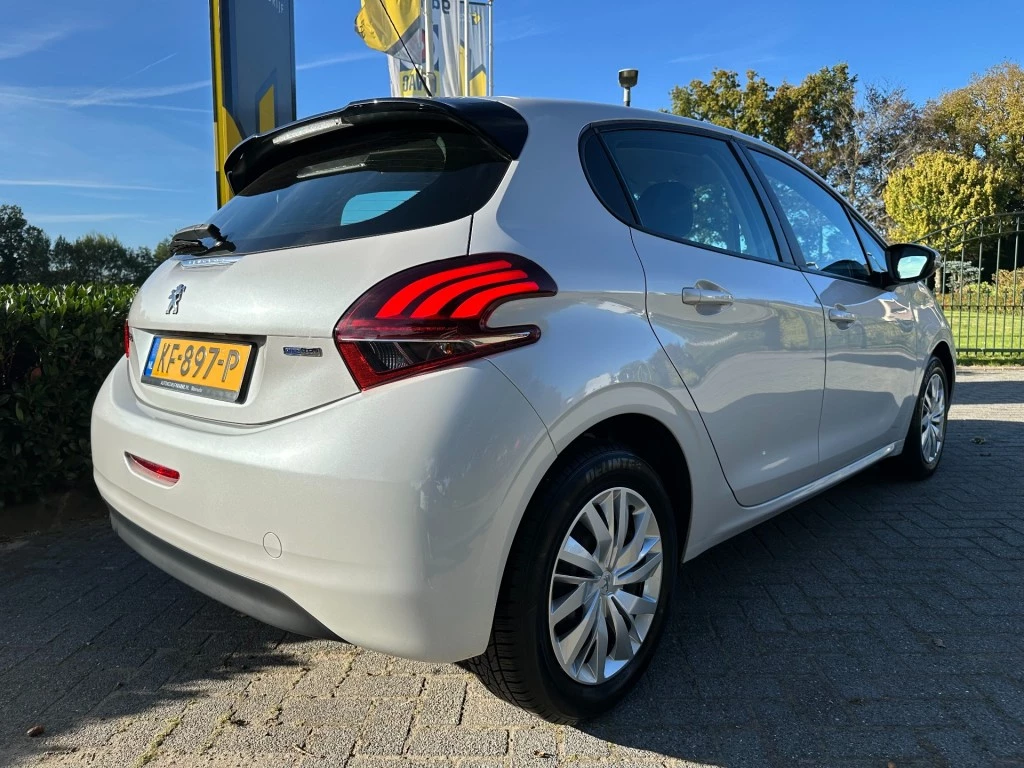 Hoofdafbeelding Peugeot 208