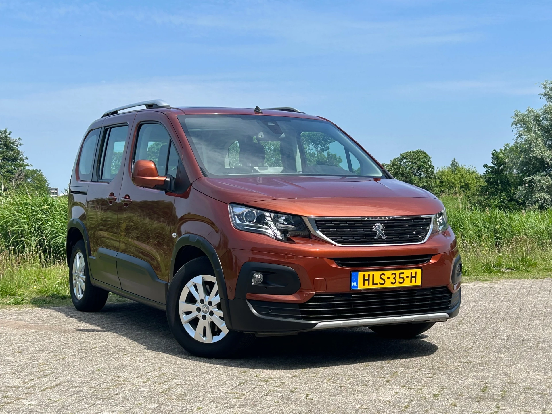 Hoofdafbeelding Peugeot Rifter