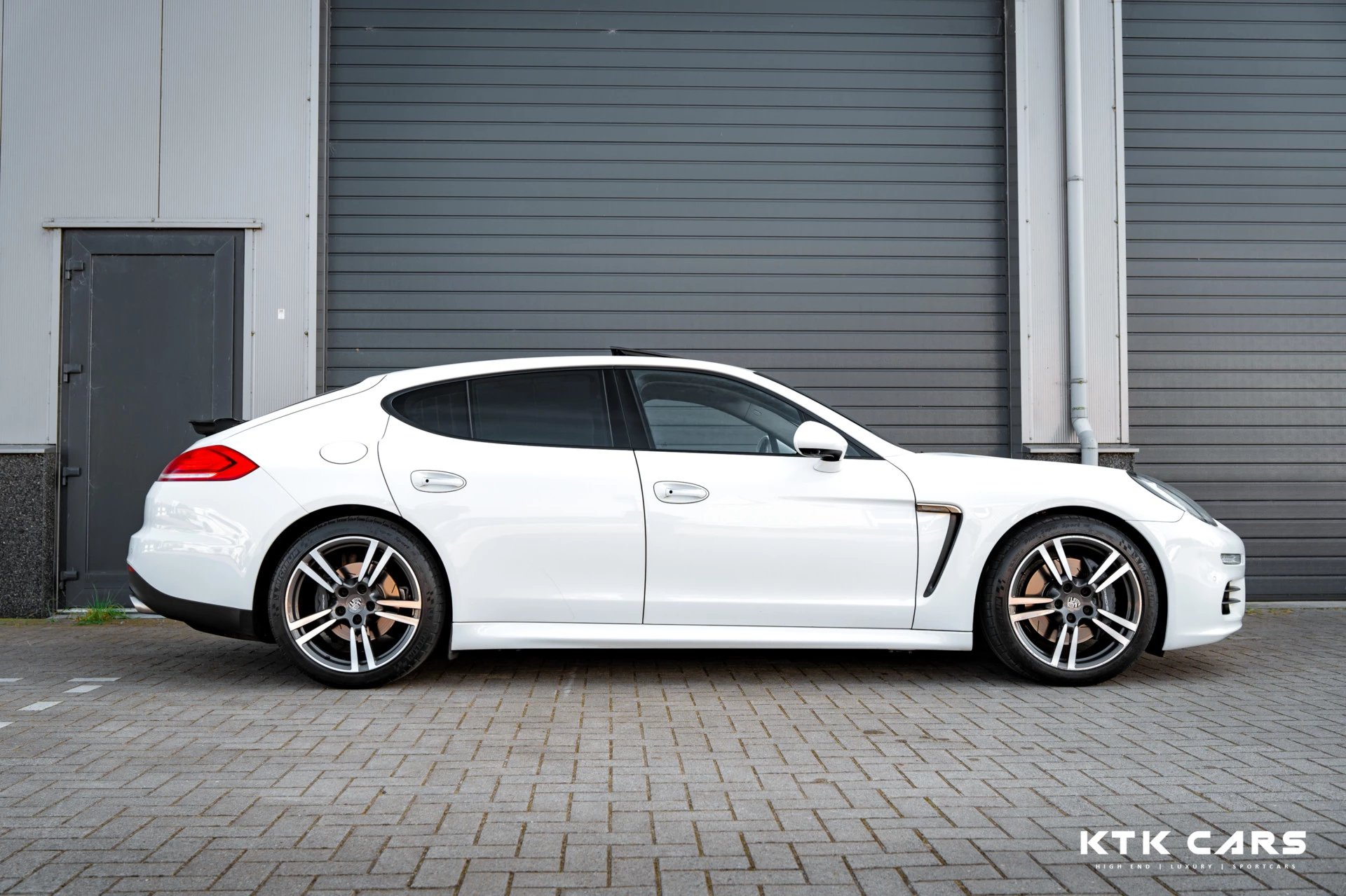 Hoofdafbeelding Porsche Panamera